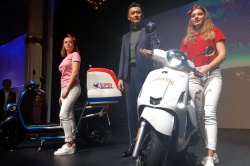 Allen Ko, CEO de Kymco au lancement de Ionex Commercial - Crédit photo : A. Ferrant