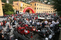 Moto Guzzi Open House