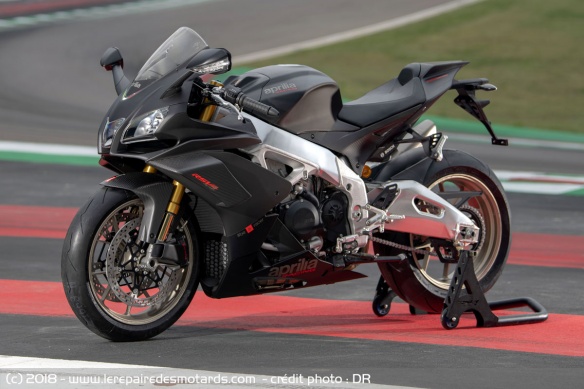 217 cv, 122 Nm de couple pour 199 kilos