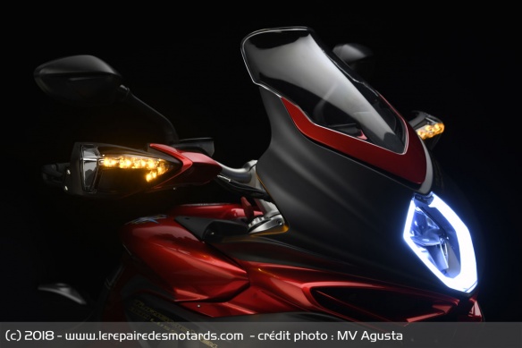 MV Agusta Turismo Veloce 800 Lusso SCS MV Agusta Turismo Veloce 800 Lusso SCS