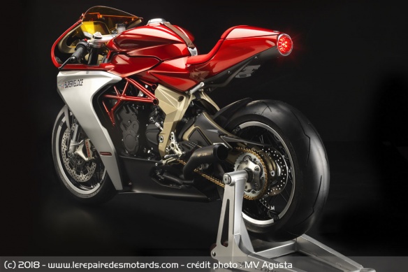 Concept MV Agusta Superveloce 800