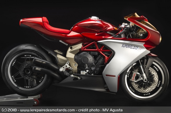 Concept MV Agusta Superveloce 800