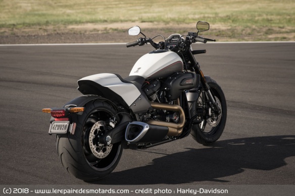 Harley-Davidson FXDR 114