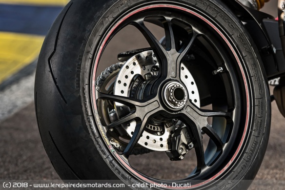 Ducati Hypermotard 950