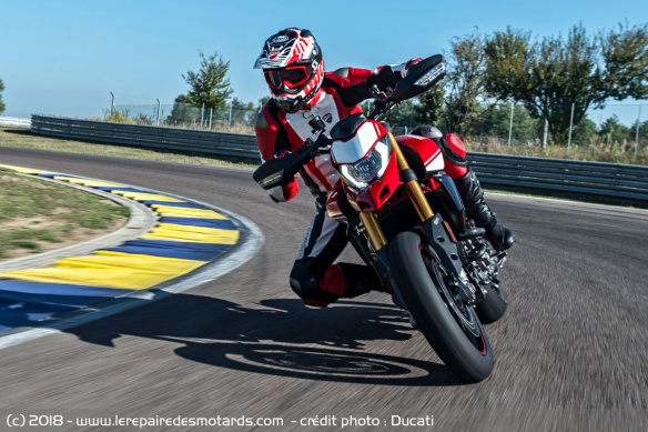 Ducati Hypermotard 950