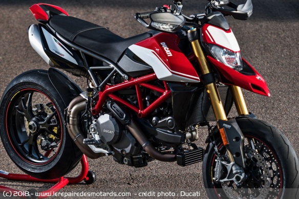 Ducati Hypermotard 950