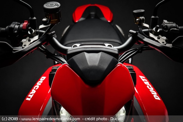 Ducati Hypermotard 950