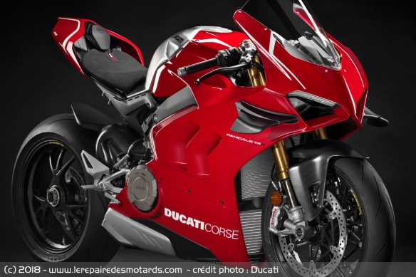 Ducati Panigale V4 R
