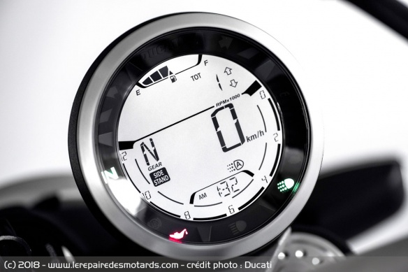 Le compteur LCD dispose de nouvelles informations