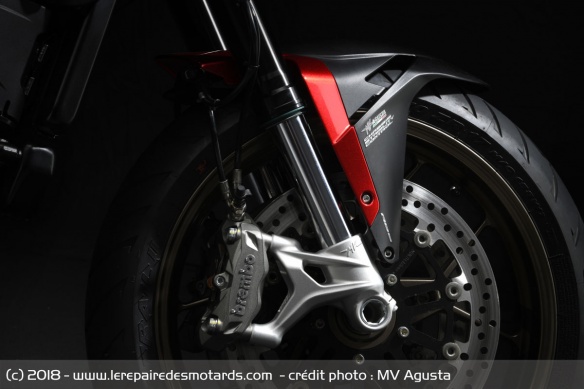 MV Agusta Turismo Veloce 800 Lusso SCS MV Agusta Turismo Veloce 800 Lusso SCS
