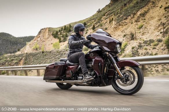 Harley-Davidson CVO Street Glide Harley-Davidson CVO Street Glide