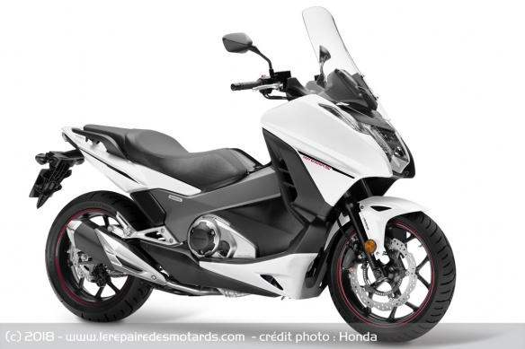 Honda Integra 750