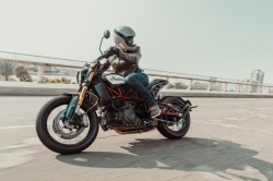 Indian FTR1200 et FTR1200 S