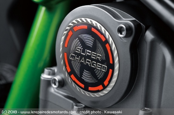 Le logo Super Charged change de style Le logo Super Charged change de style