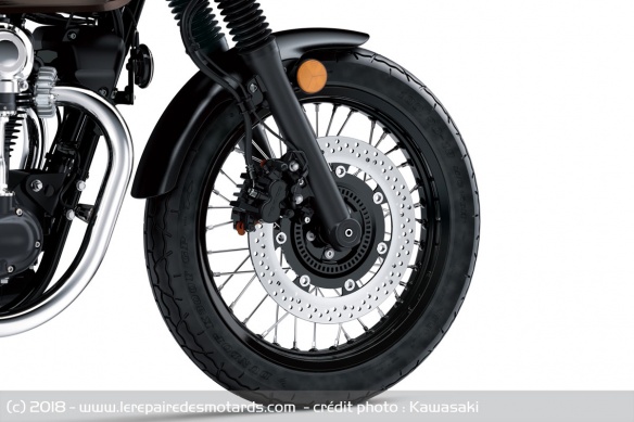 Kawasaki W800 Cafe