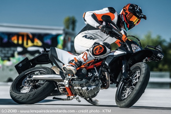 KTM 690 SMC-R