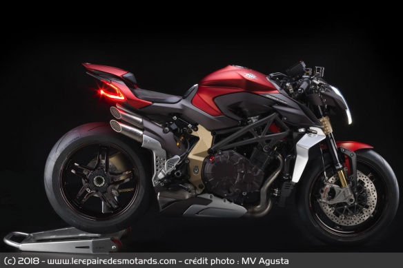 MV Agusta Brutale 1000 Serie Oro MV Agusta Brutale 1000 Serie Oro