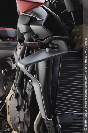 MV Agusta Brutale 1000 Serie Oro MV Agusta Brutale 1000 Serie Oro