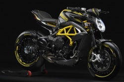 MV Agusta Dragster 800 RR Pirelli