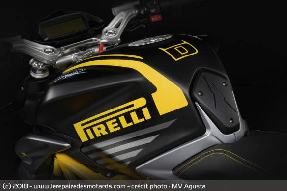 MV Agusta Dragster 800 RR Pirelli MV Agusta Dragster 800 RR Pirelli