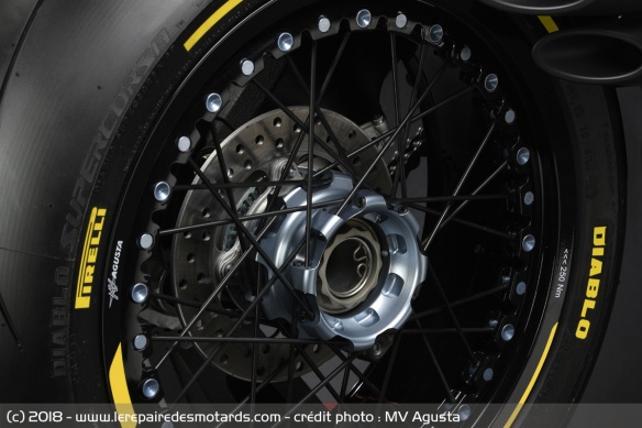 MV Agusta Dragster 800 RR Pirelli MV Agusta Dragster 800 RR Pirelli