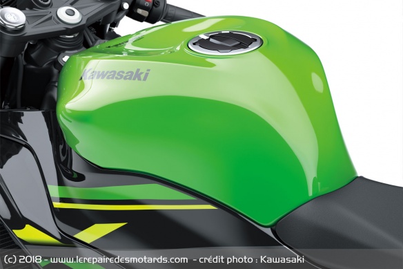 Réservoir de la Kawasaki Ninja ZX-6R