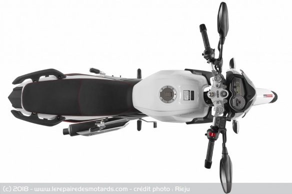 Rieju Strada 125