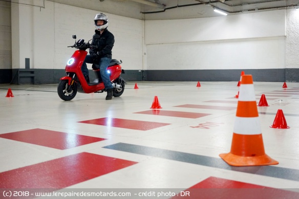 scooter électrique NIU M+