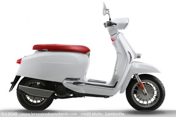 Lambretta V-Special avec garde-boue mobile
