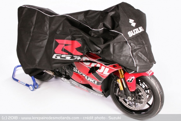 La housse de l'édition Yoshimura Suzuka 8h