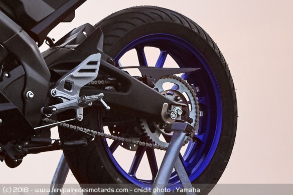Sportive Yamaha YZF-R125 Sportive Yamaha YZF-R125