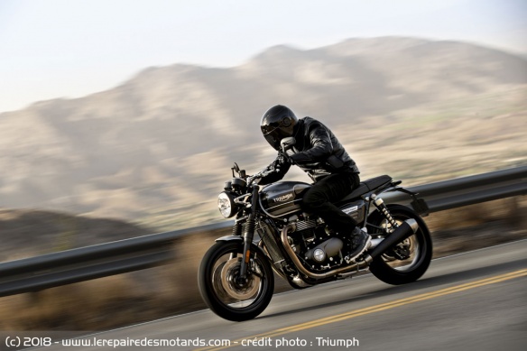 Triumph Speed Twin sur route