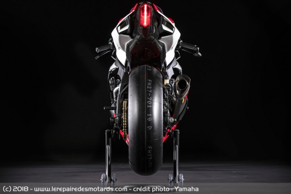 Yamaha YZF-R1 GYTR Yamaha YZF-R1 GYTR