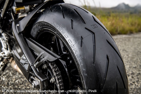 Pneu arrière Pirelli Diablo Rosso Corsa II