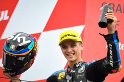Moto2: Marini s'impose