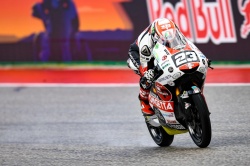 Moto3 : Antonelli en pole position