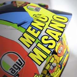 Rossi dévoile son casque spécial Misano !