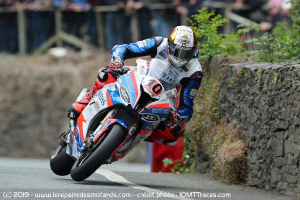 Hickman remporte le Joey Dunlop TT Championship