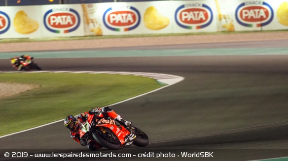WSBK : Davies finit fort !