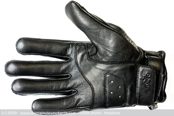 La paume est renforcée en Kevlar