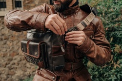 Sacoche bandoulière Artonvel Aviator