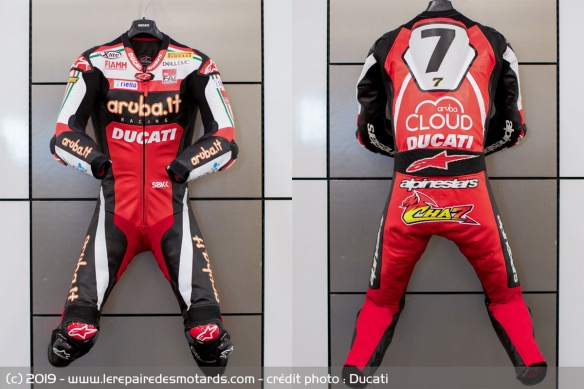 La combinaison de Chaz Davies de Laguna Seca