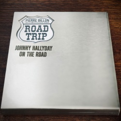 Livre : Johnny Hallyday on the road