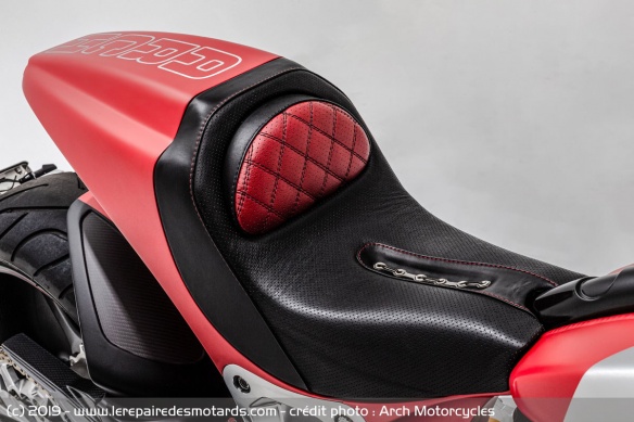 Selle de l'Arch KRGT-1 Selle de l'Arch KRGT-1