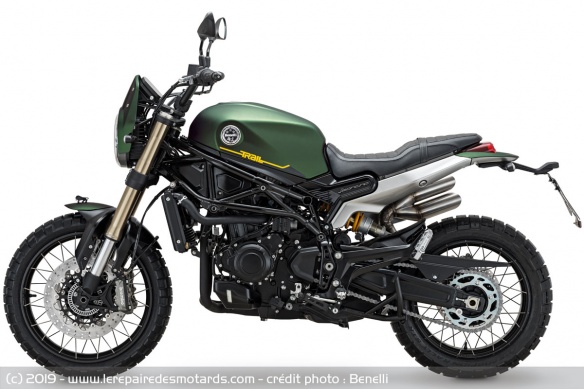 Benelli Leoncino 800 Trail