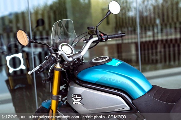 CF Moto 700 CL-X Adventure