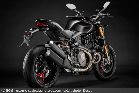 Ducati Monster 1200 S Black on Black Ducati Monster 1200 S Black on Black