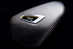Triumph annonce un Bobber TFC