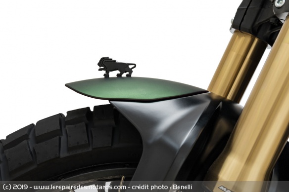 Garde-boue de la Benelli Leoncino 800 Trail