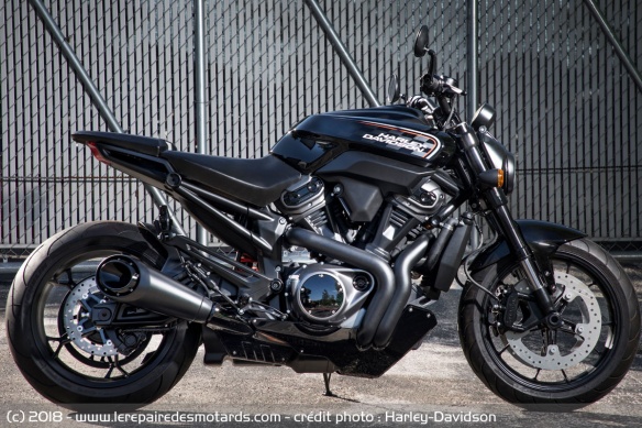 La future Streetfighter 975 La future Streetfighter 975